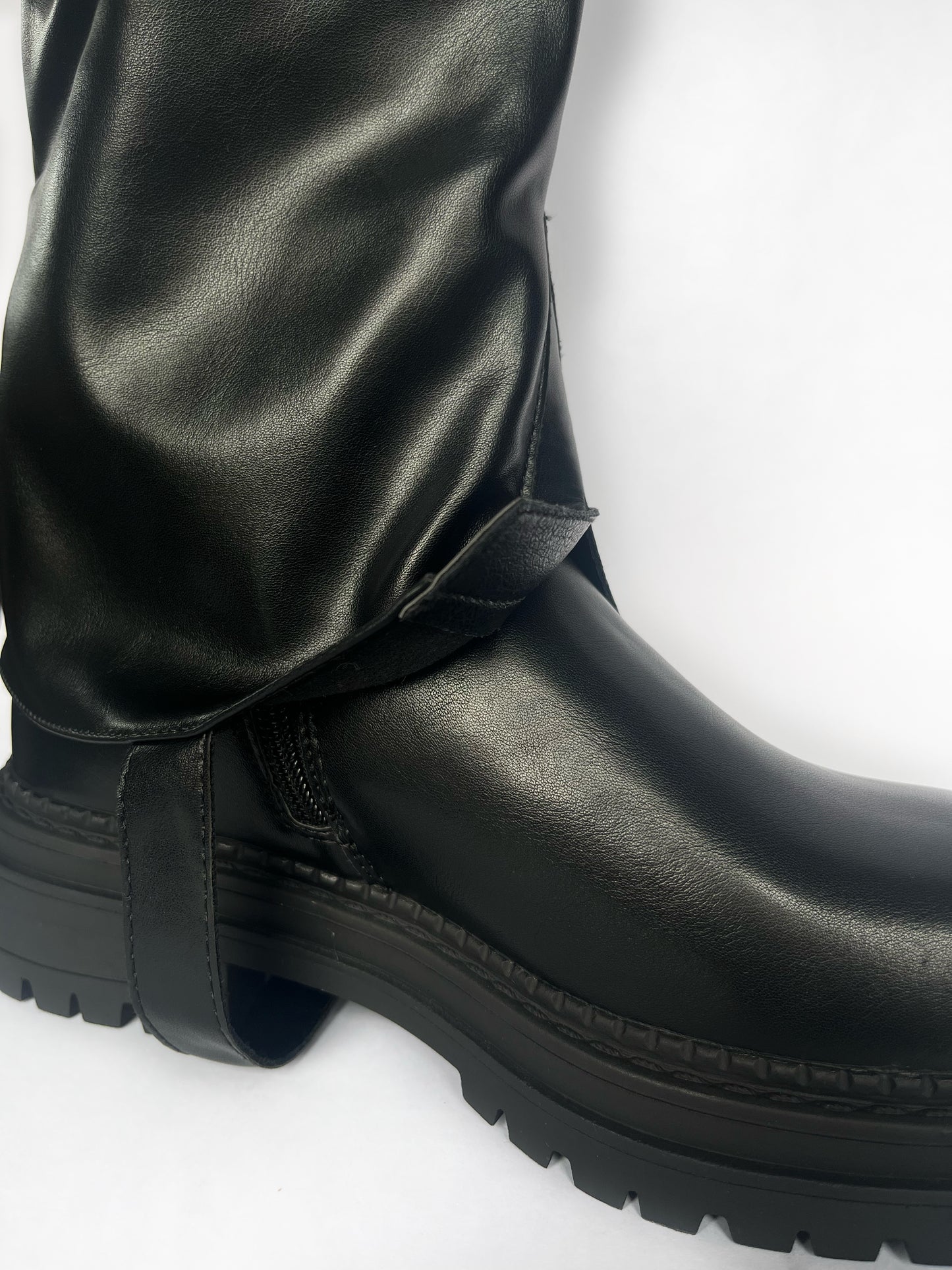 Bota Hero