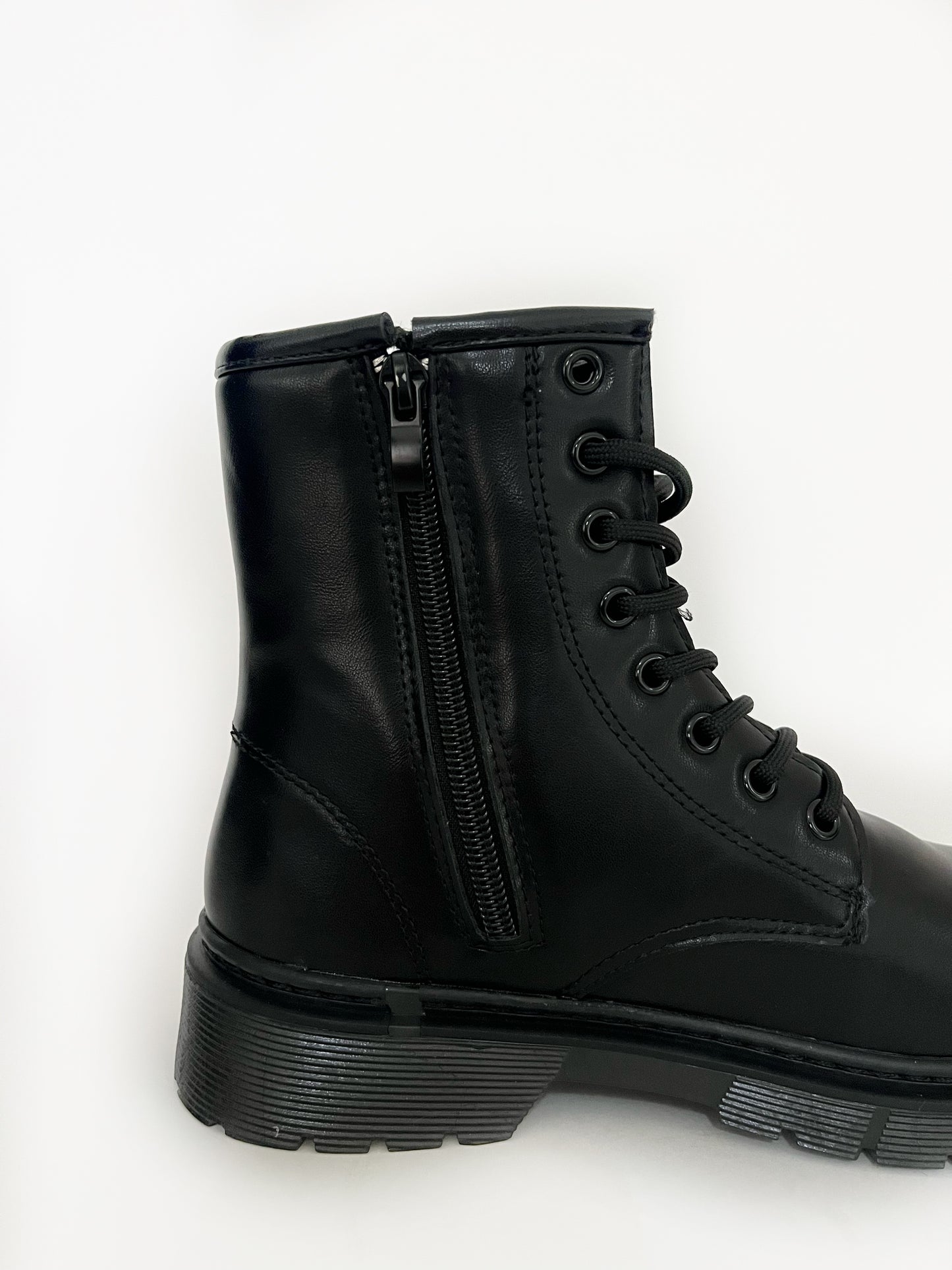 Bota Indy