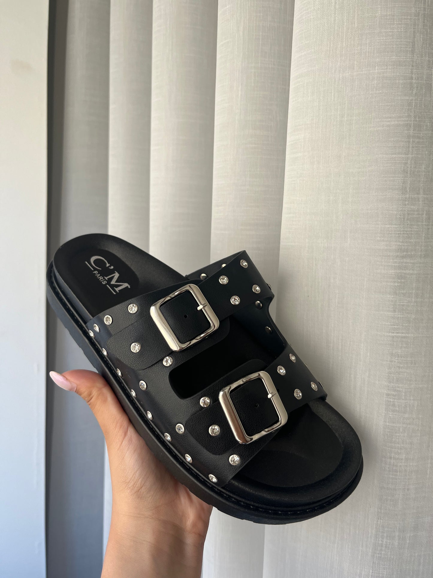 Chinelo Brilhante