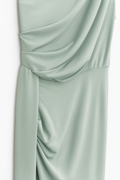 VESTIDO CERIMÓNIA COM CAUDA