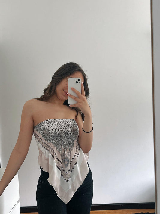 TOP ESTILO LENÇO