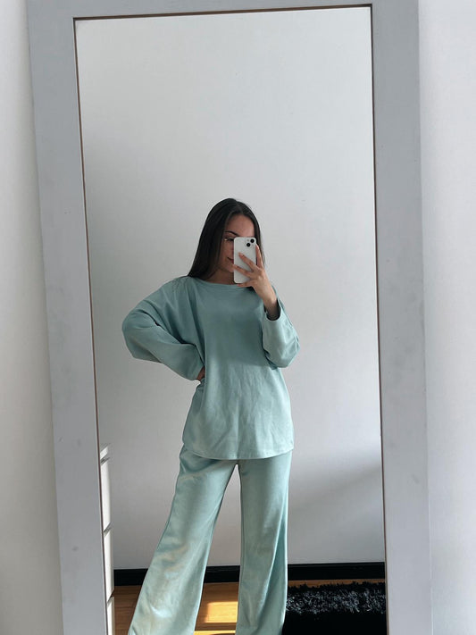 CONJUNTO MANGA COMPRIDA