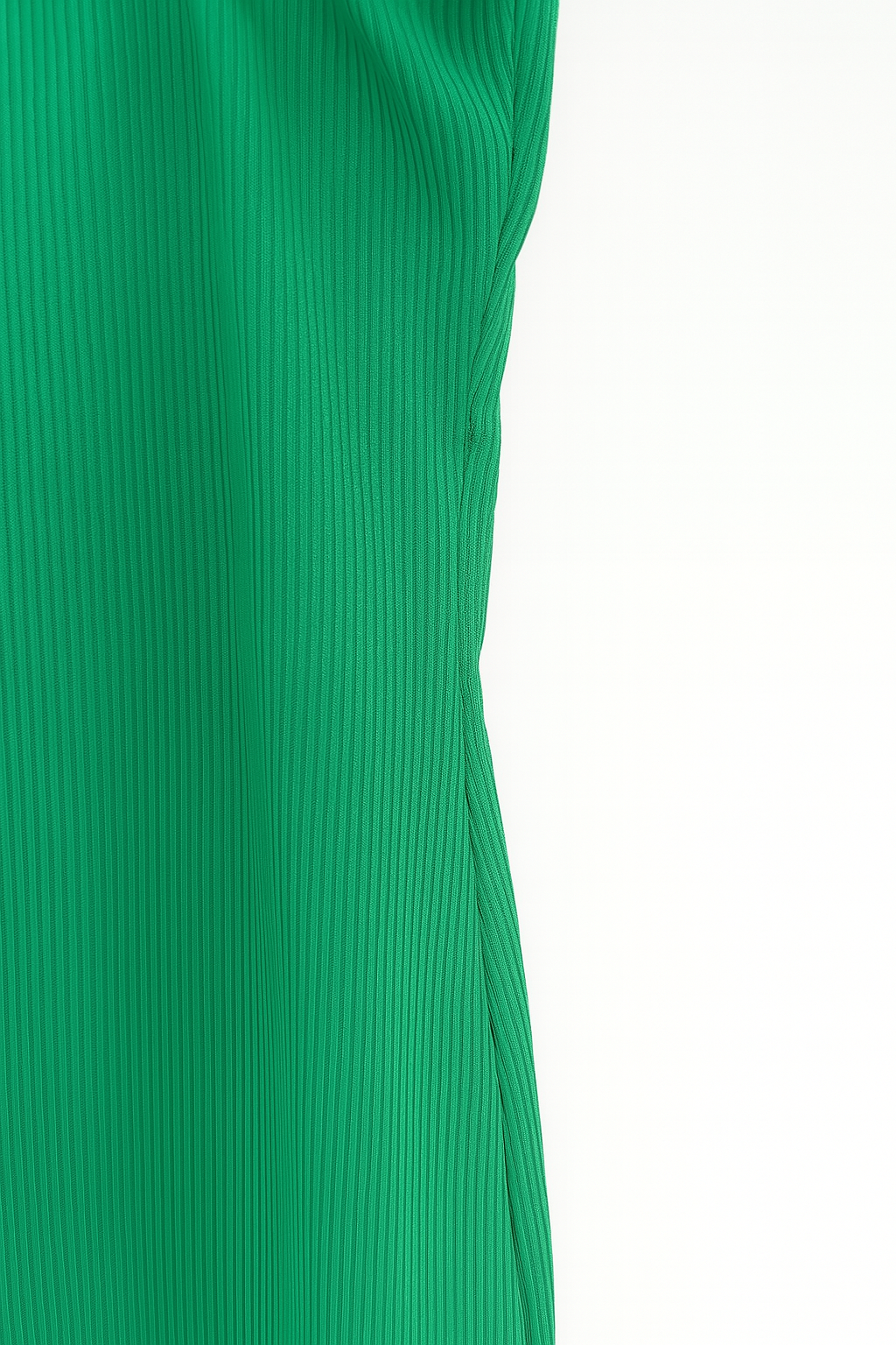VESTIDO CURTO DE ALÇAS